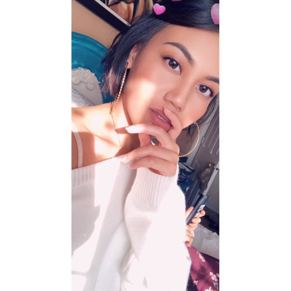 Meet your Posher, Alyssa